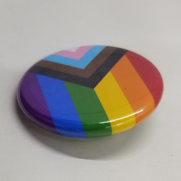 {FWP} Pride Button - Picture 3 of 4